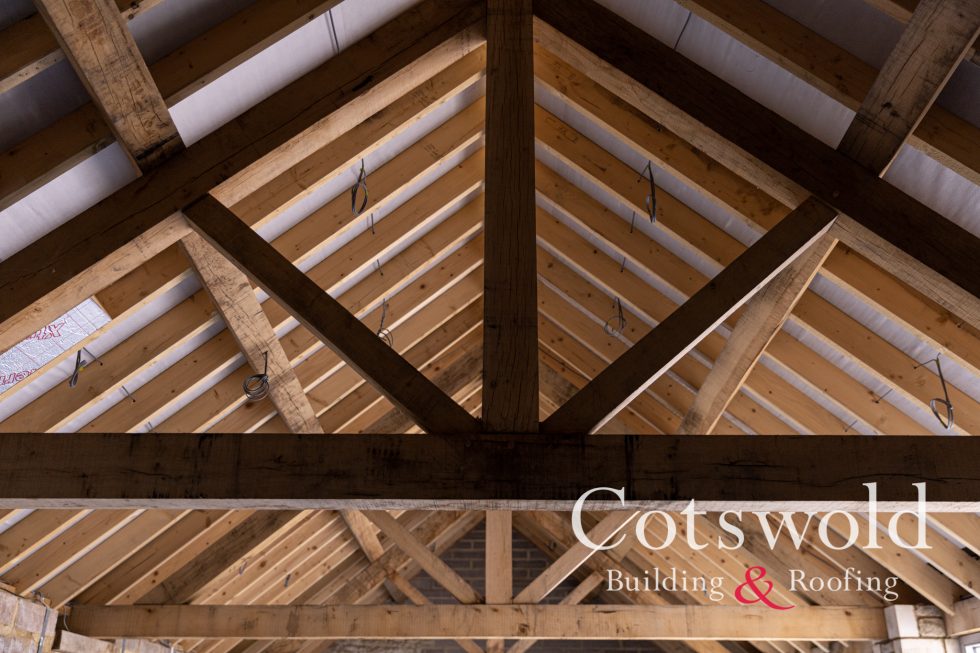 Oak truss open roof